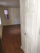 15 E Read St in Baltimore, MD - Building Photo - Building Photo
