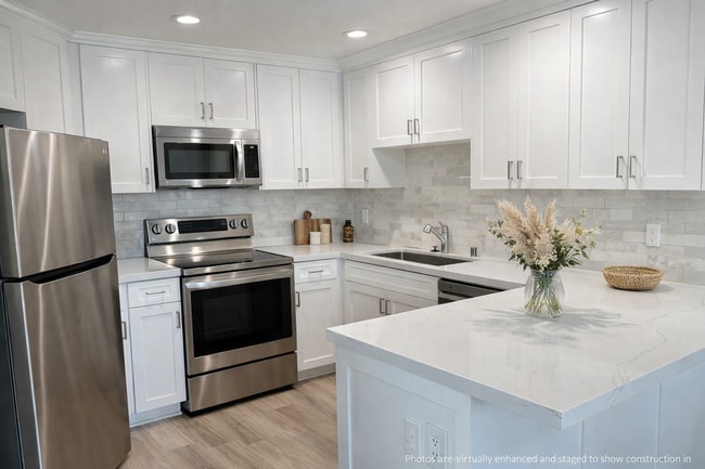 property at 3504 Paseo De Los Americanos