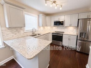 200 Westbrook Dr in Raleigh, NC - Building Photo - Building Photo
