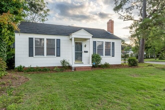 2164 Telfair St in Augusta, GA - Building Photo - Building Photo