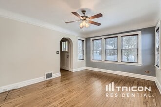 508 S Wisconsin Ave in Villa Park, IL - Building Photo - Building Photo