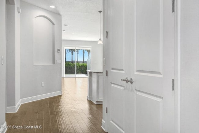 8313 Loren Cove Dr in Melbourne, FL - Building Photo - Building Photo