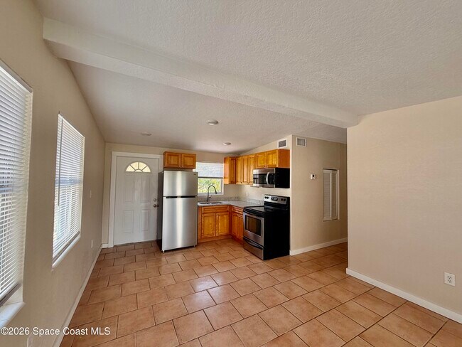 2587 Pepper Ave in Melbourne Beach, FL - Building Photo - Building Photo