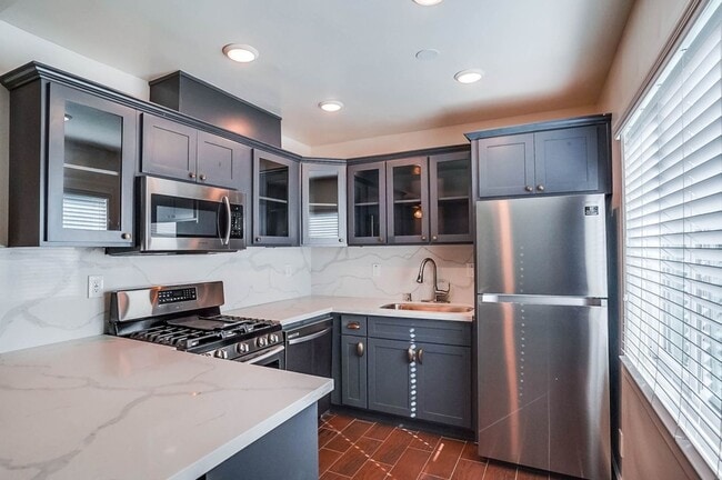 3636 W Imperial Hwy in Inglewood, CA - Building Photo - Building Photo