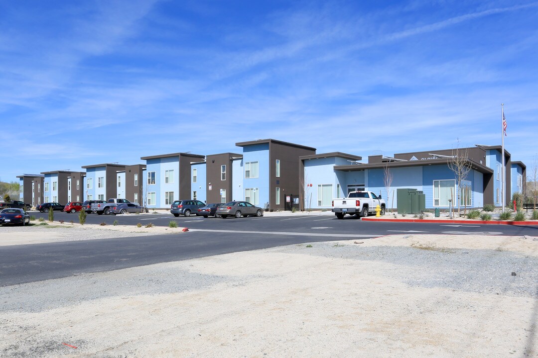 Alpine Haven in Sparks, NV - Foto de edificio