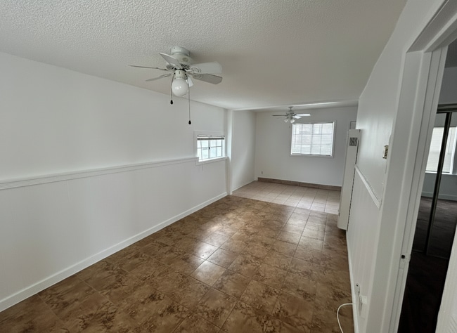 10560 Fenwick St in Los Angeles, CA - Building Photo - Building Photo