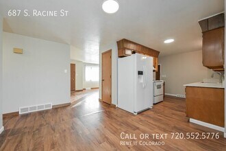 687 S Racine St in Aurora, CO - Building Photo - Building Photo