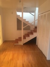 211 6th St in Pacific Grove, CA - Building Photo - Building Photo