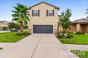 1517 Gadsden Point Pl in Ruskin, FL - Building Photo