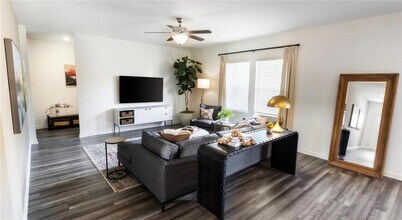 5100 Denali Dr in Stone Mountain, GA - Building Photo - Building Photo