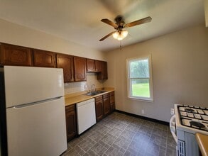 1412 E 25th St in Des Moines, IA - Building Photo - Building Photo