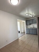 4832 Converse St, Unit 4832 Converse St - Unit 2 in Los Angeles, CA - Building Photo - Building Photo