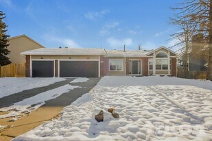 7845 Conifer Dr in Colorado Springs, CO - Building Photo