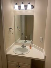 1727 Andover Blvd in Howell, MI - Building Photo - Building Photo