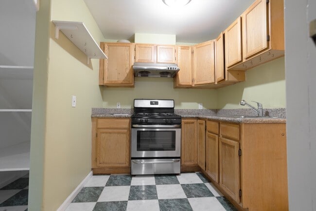 346 Monticello St, Unit A