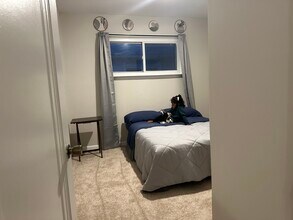 32360 Carlisle Pky in Wayne, MI - Building Photo - Building Photo