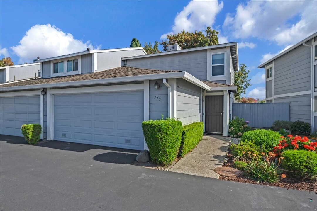 772 Woodgate Dr in San Leandro, CA - Building Photo