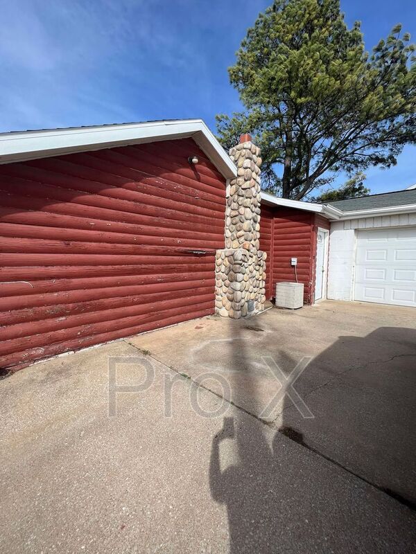 210 W 22nd St in Joplin, MO - Building Photo - Building Photo