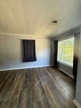 1012 Woodbine Ave in Lansing, MI - Building Photo - Building Photo
