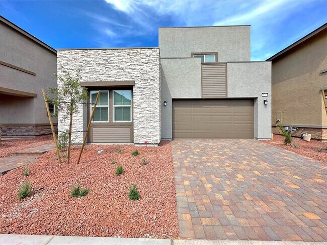 property at 521 Daphne Terrace St
