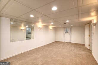5083 Chestnut Forest Ct in Atlanta, GA - Building Photo - Building Photo