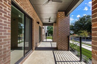 3141 Waits Ave in Fort Worth, TX - Building Photo - Building Photo
