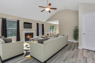 1049 Warpers Ln in Fort Mill, SC - Building Photo - Building Photo