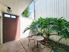 2243 W Alabama St in Houston, TX - Building Photo - Building Photo