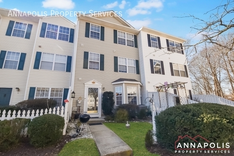 30 Ironstone Ct in Annapolis, MD - Building Photo