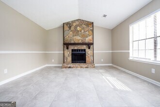 5722 Phillips Dr in Morrow, GA - Building Photo - Building Photo