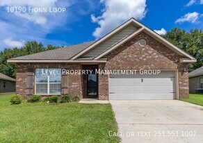 10190 Fionn Loop in Daphne, AL - Building Photo