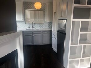1428 Hermosa Ave in Hermosa Beach, CA - Building Photo - Building Photo
