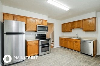 6125 Park Rd in Crestwood, KY - Building Photo - Building Photo