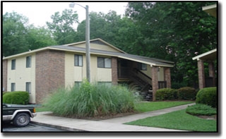 Foxfield Apartments in Greenwood, SC - Building Photo