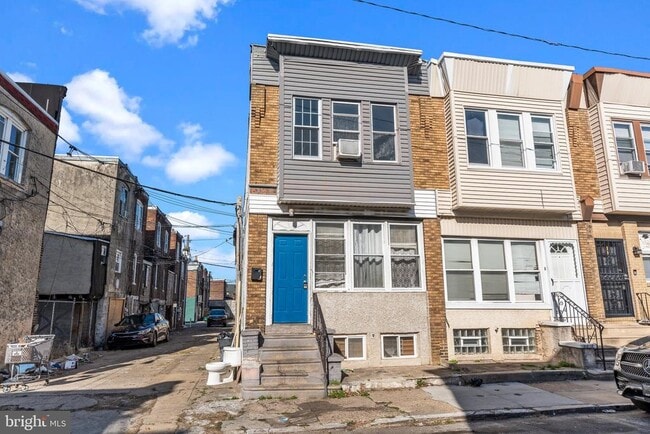 property at 3210 N Etting St