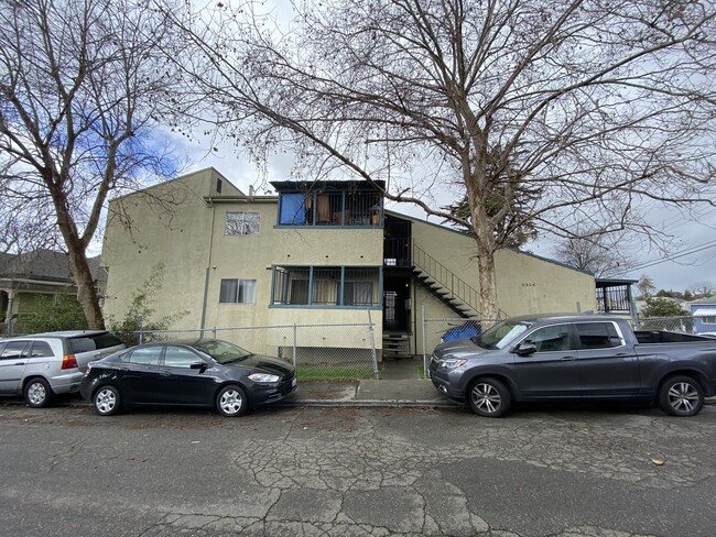 2235 Inyo Ave in Oakland, CA - Building Photo - Building Photo