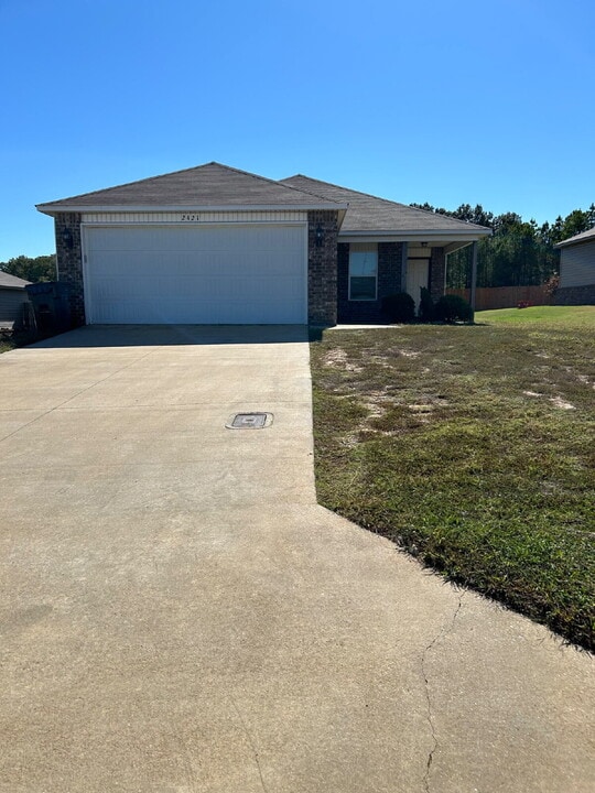 2421 Judes Wy in Jonesboro, AR - Building Photo