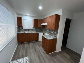 16134 La Salle Ave in Detroit, MI - Building Photo - Building Photo