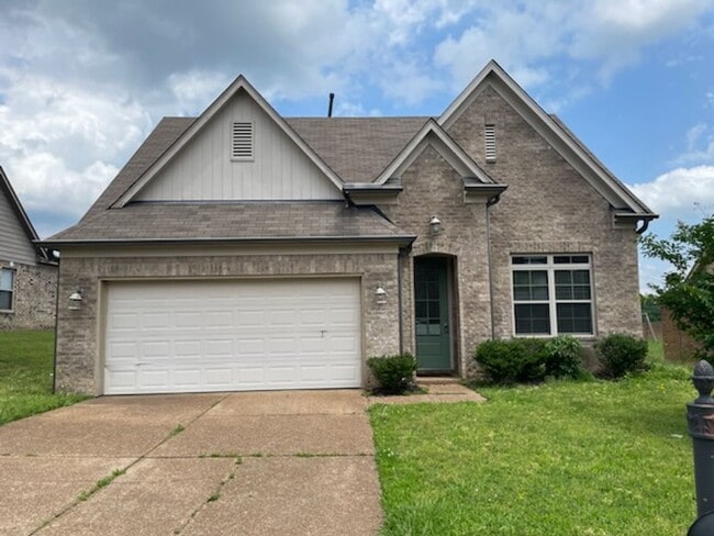 property at 4252 Blake Cir