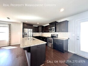 1569 Brett Shane Court in Gastonia, NC - Building Photo - Building Photo