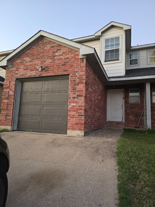 property at 3325 Hanger Ave