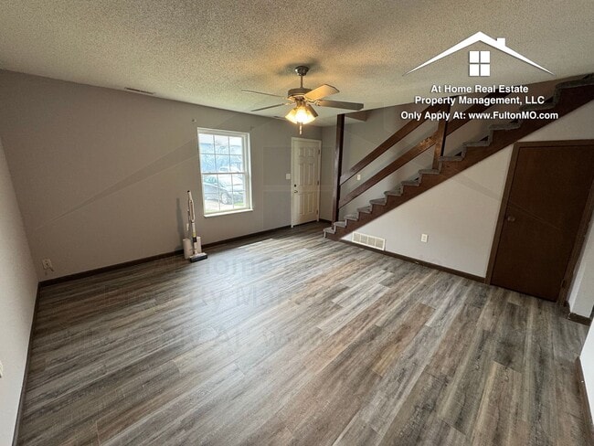 property at 533 Collier Ln