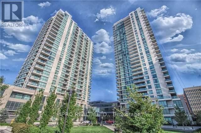 215-2215 Sherway Gardens Rd in Toronto, ON - Building Photo
