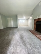 601 Riverhill Cir in Columbia, SC - Building Photo - Building Photo