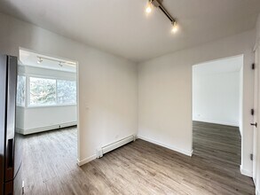 7621 N Sheridan Rd, Unit K2 in Chicago, IL - Building Photo - Building Photo