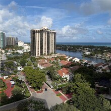 19400 Turnberry Way in Aventura, FL - Foto de edificio - Building Photo
