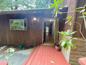 2485 Sonnenfelt Rd in Bayside, CA - Building Photo - Building Photo