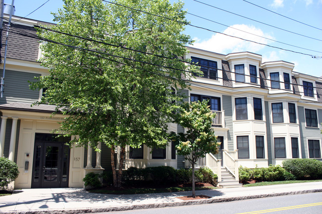 Pleasant Street Condominiums in Cambridge, MA - Building Photo - Building Photo