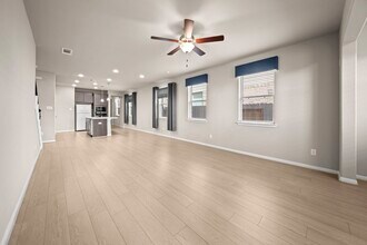 17214 Broadleaf Oak Dr in Hockley, TX - Building Photo - Building Photo