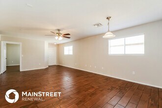 5239 S Via Laguna Blanca in Tucson, AZ - Building Photo - Building Photo